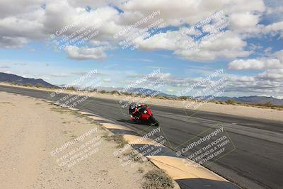 media/Nov-16-2025-Race Pace (Sun) [[8c5fa54630]]/Verified Riders/6-Turn 10 Inside (1145am)/